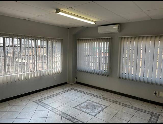INDUSTRIAL PROPERTY TO RENT IN GATEWAY INDUSTRIAL PARK